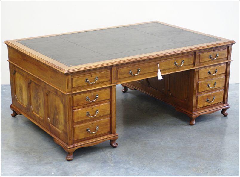 1019 Antique Large Mahogany Partners Desk (4)